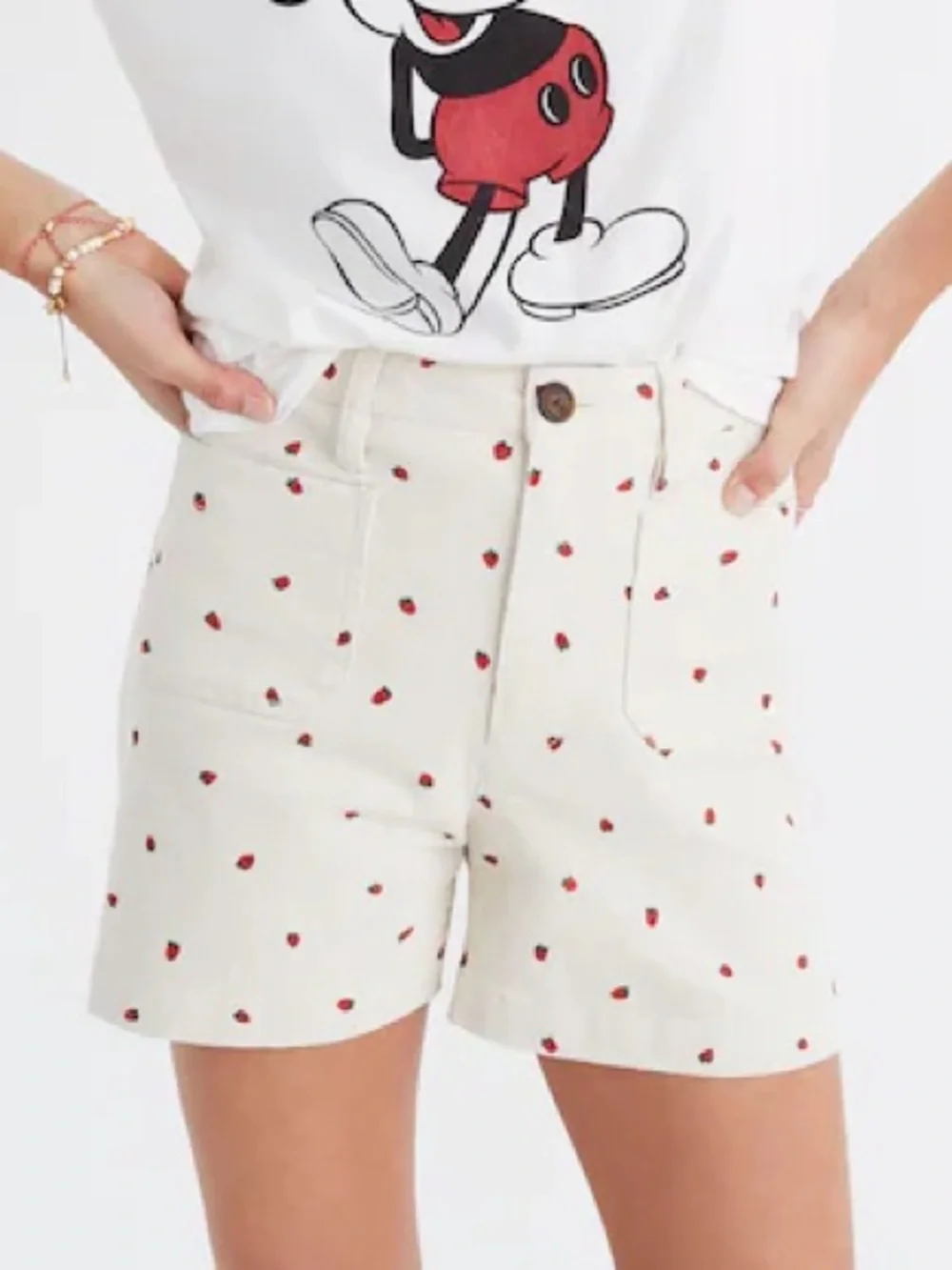Madewell Emmett Shorts in Fresh Strawberries